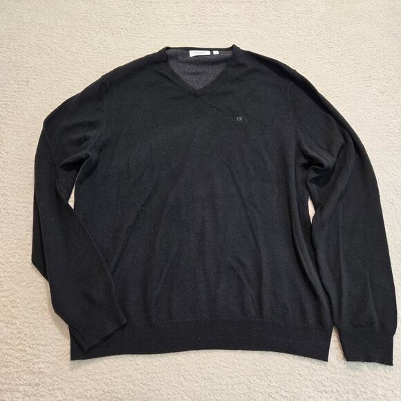 Calvin Klein Men's 100% Italian Merino Wool Black V-neck Sweater Size L - Picture 1 of 9